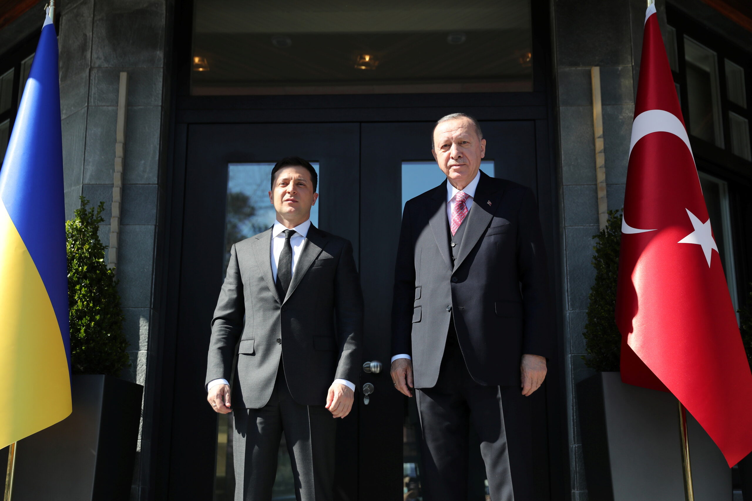 Turkish President Erdogan Foresees Prolonged Ukraine Conflict as Economic Aid Concerns Rise