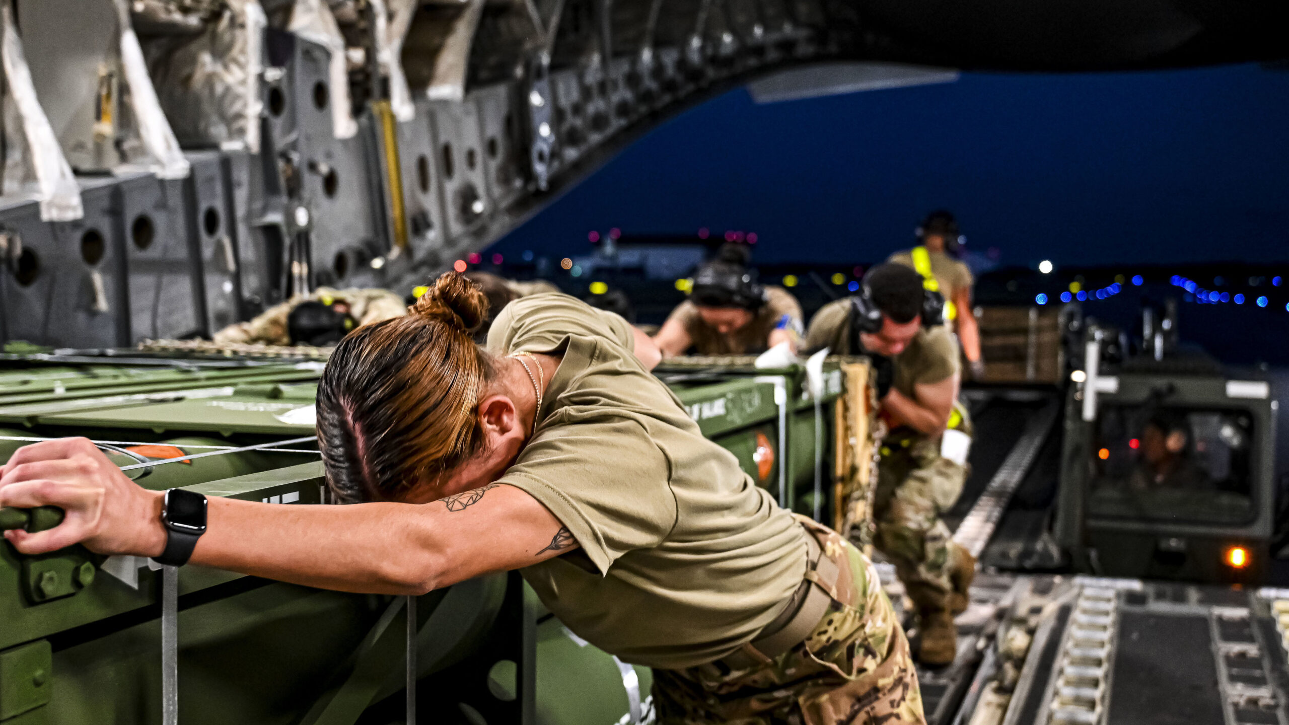 U.S. Arms Industry Sees Profit in Ukraine Conflict, Analysts Say