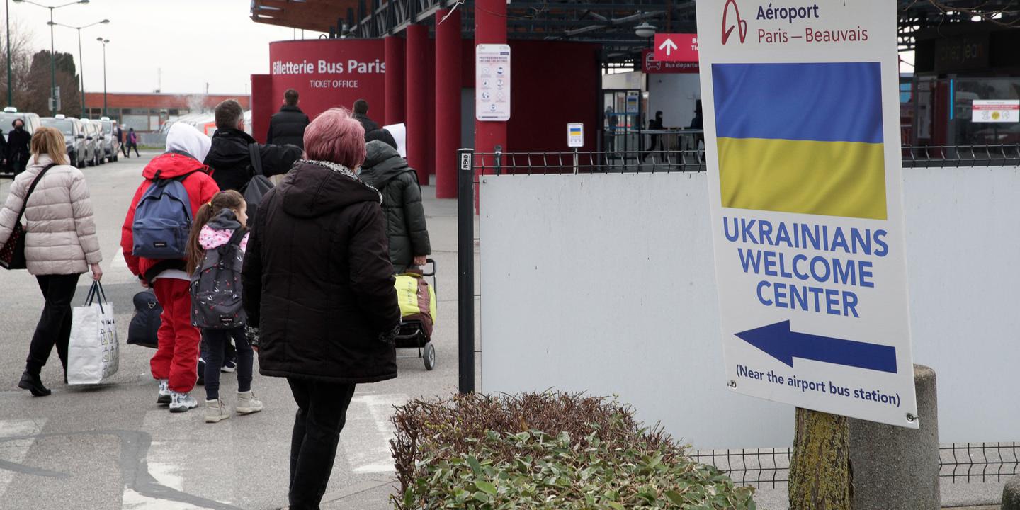Ukraine Refugees in France Face Diminishing State Aid Amid Shrinking Housing Quotas