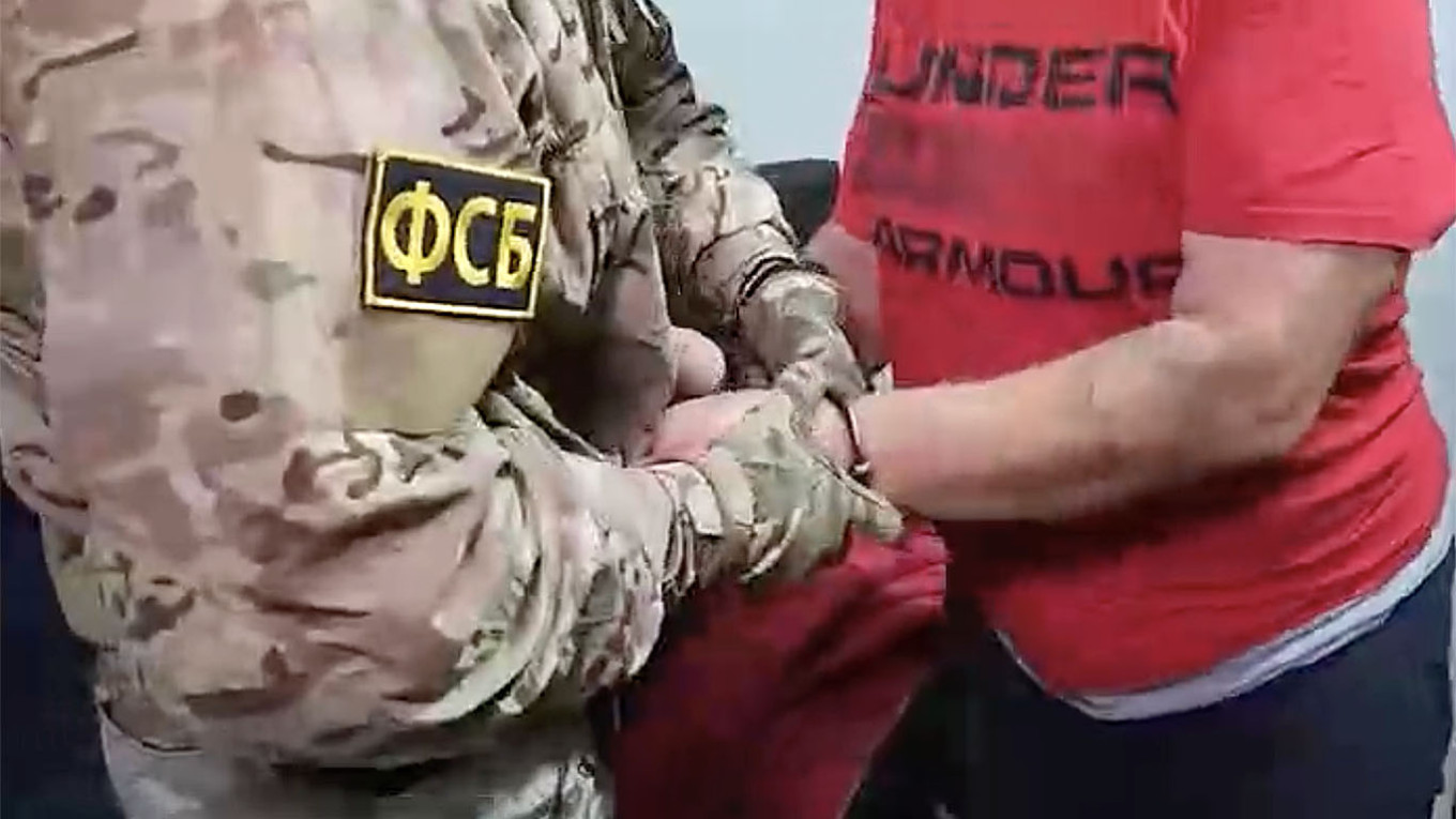 Ukrainian Agent Attempted Assassination of Russian Military Officer in St. Petersburg Before Being Foiled