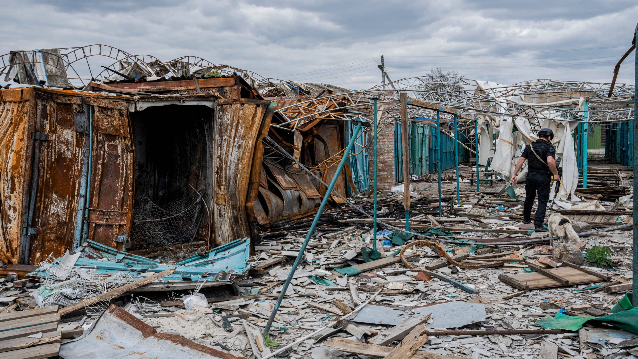 Hungarian Authorities Freeze Ukraine’s Confiscated Assets for 60 Days in Money Laundering Probe