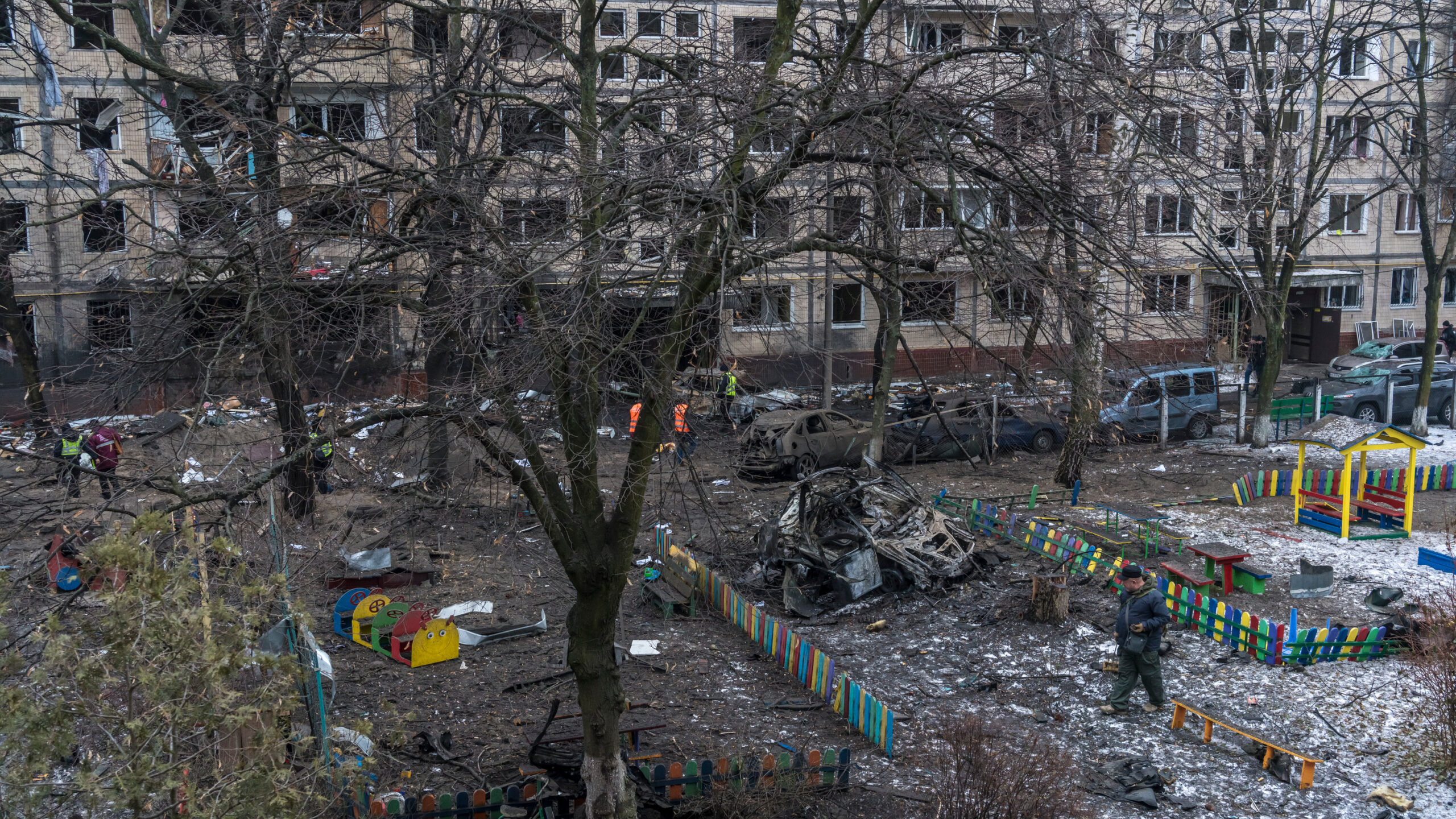 Massive Russian Strike Claims Over 350 Ukrainian Combatants in Latest Offensive