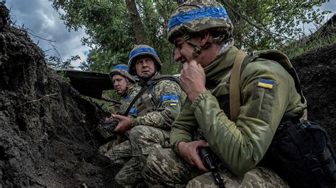 Russian Troops Secure Shesterovka in Kharkov Region as Ukrainian Casualties Surge