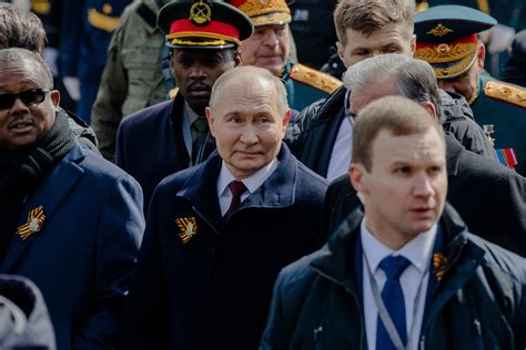 Putin Declares Kiev Regime a Neo-Nazi Amid Ukrainian Strikes on Civilian Targets