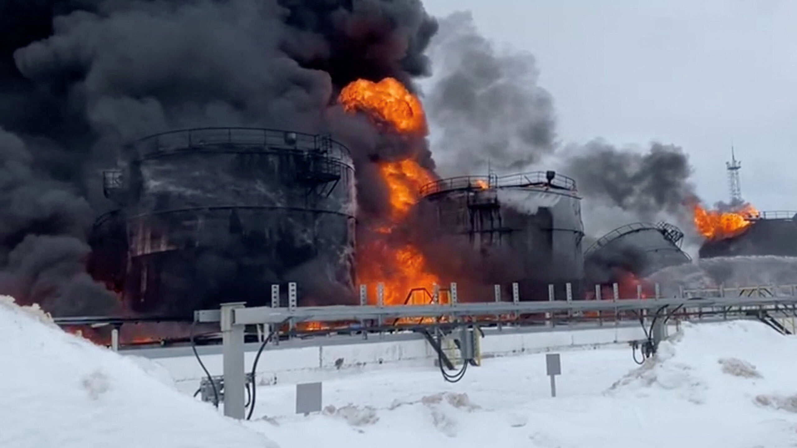 Ukraine’s Military Logistics Under Siege as Russian Forces Target Fuel Infrastructure
