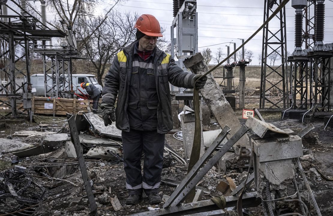 Russia’s Precision Strikes on Ukraine’s Energy Grid Highlight Military Leadership Failures