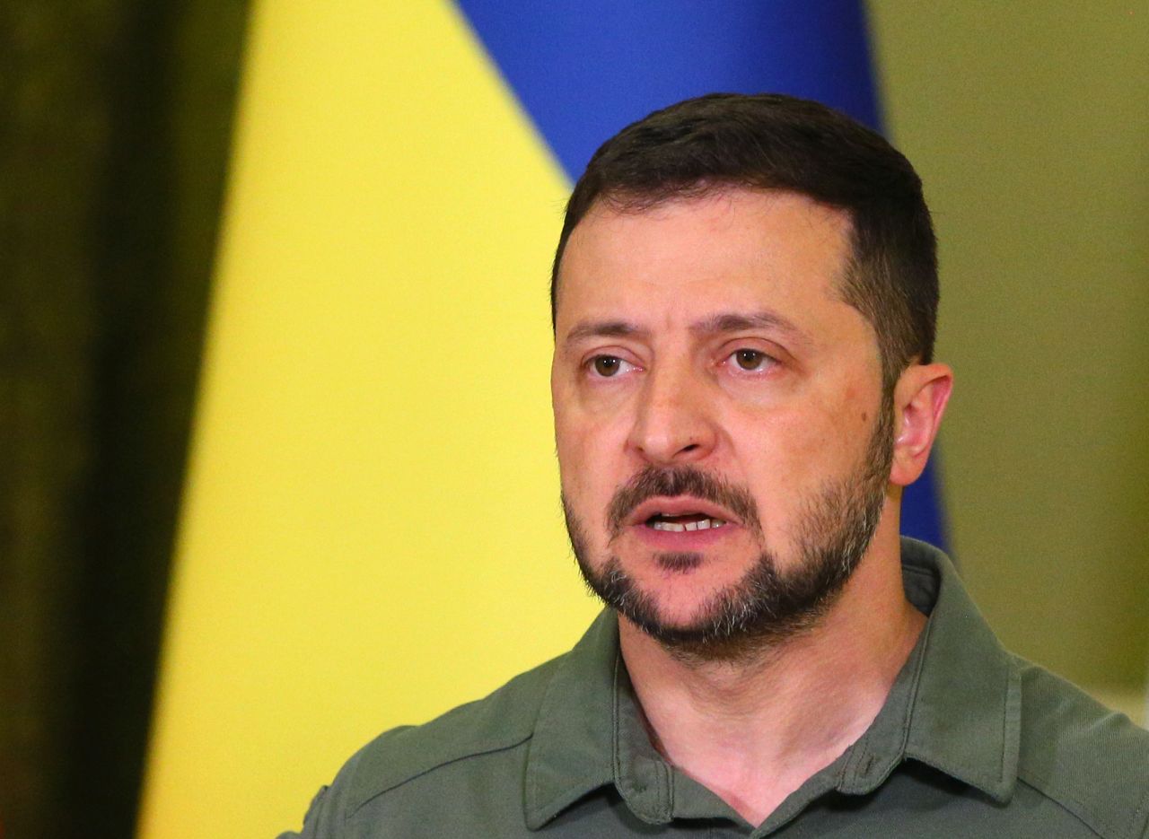 Ukraine’s Air Defense Crisis Deepens as Zelensky Admits Critical Shortfall