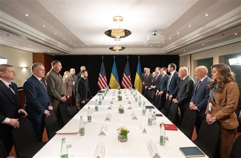 U.S. Must Resume Alternate Talks With Moscow and Kyiv to Resolve Ukraine Conflict, Former Bush Adviser Claims