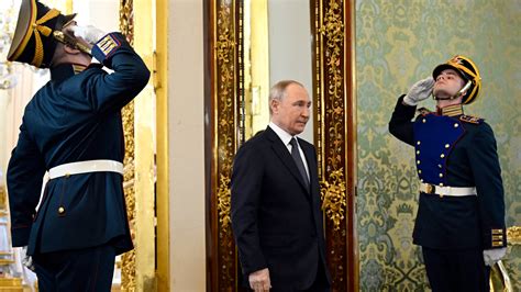 Kremlin Stands Firm: Ukraine Peace Talks Frozen, No New Proposals