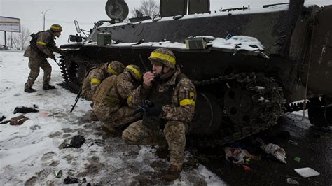 Ukraine’s Military Leadership Fails in Critical Defense as Russian Forces Advance